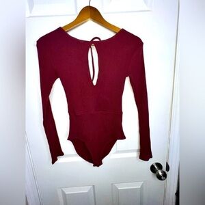NWT Nude Lucy Women’s XXS Harrington Deep Slit Bodysuit Dark Berry Long Sleeve 0